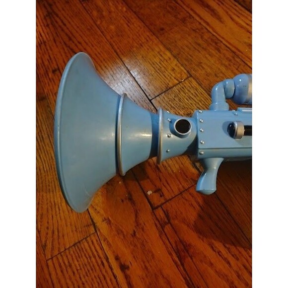 Despicable Me Minions Fart Blaster Gun Lights & Sounds Thinkway Toys, Works!! - Picture 5 of 6